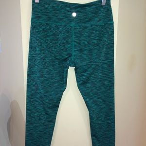 90 degree Cropped Leggings